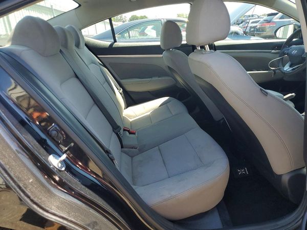 2019 HYUNDAI ELANTRA