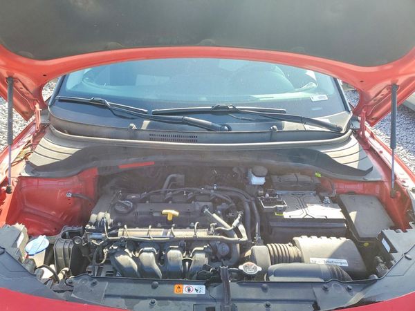 2025 KIA SOUL LX, S