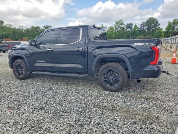 2022 TOYOTA TUNDRA Limited