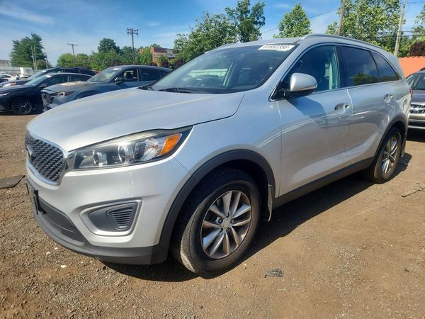 2017 KIA SORENTO L, LX