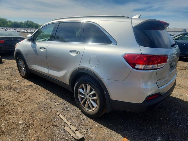 2017 KIA SORENTO L, LX