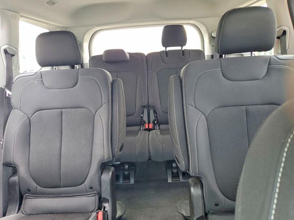 2023 JEEP GRAND CHEROKEE L LAREDO 4X2