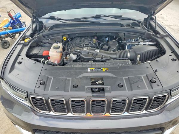 2023 JEEP GRAND CHEROKEE L LAREDO 4X2