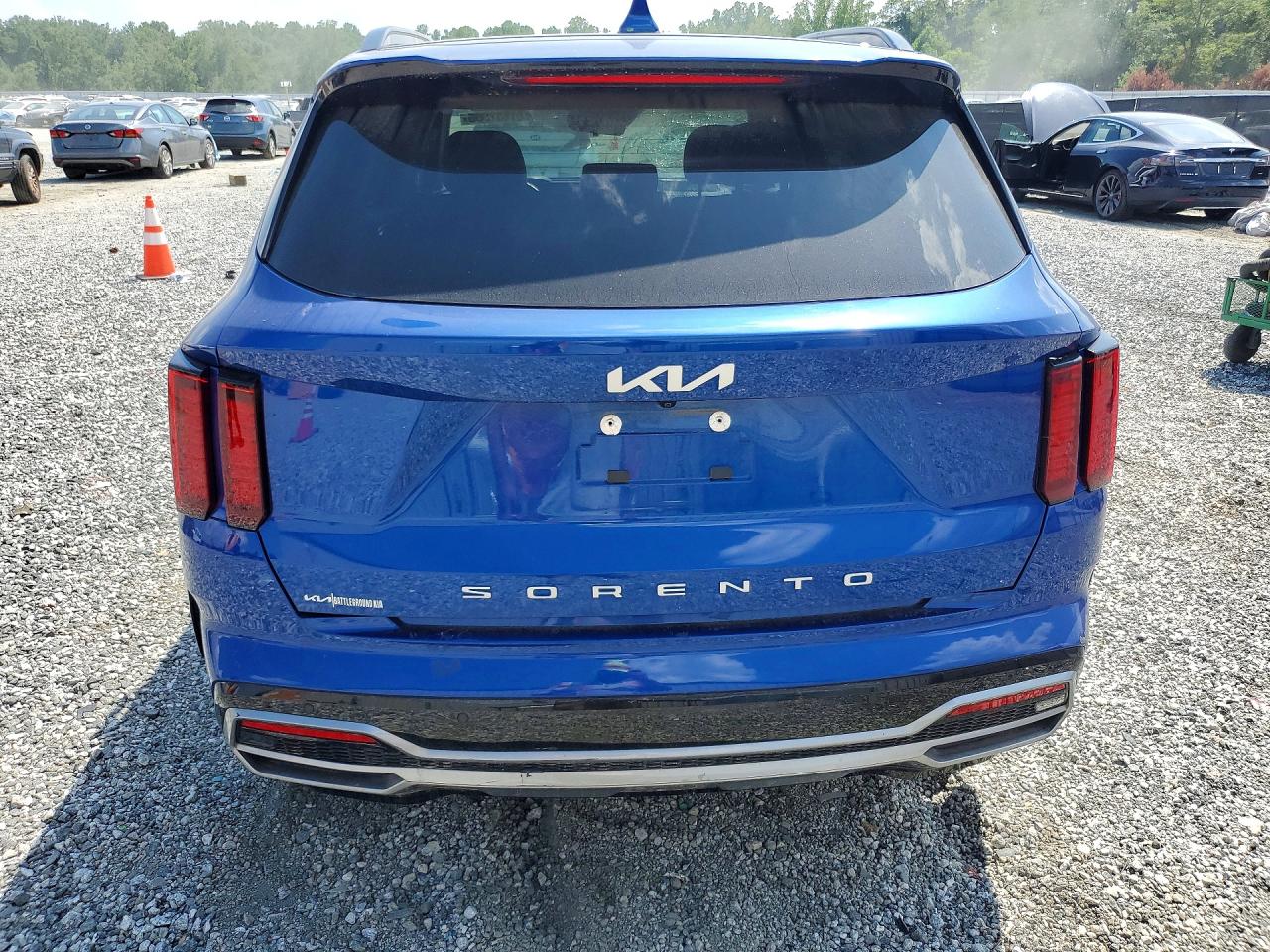 2022 KIA SORENTO S