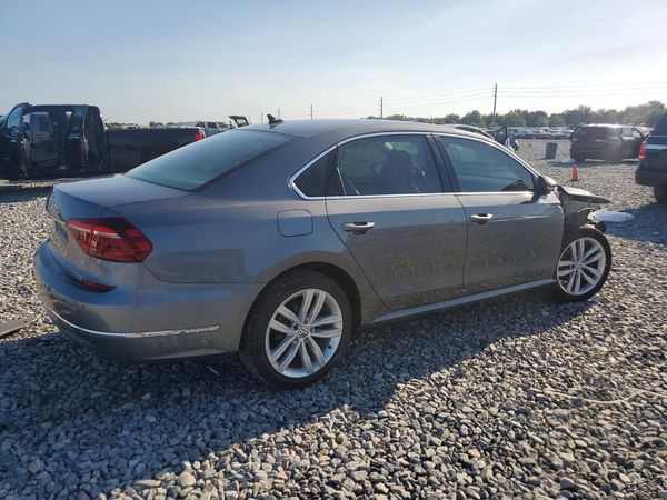 2018 VOLKSWAGEN PASSAT