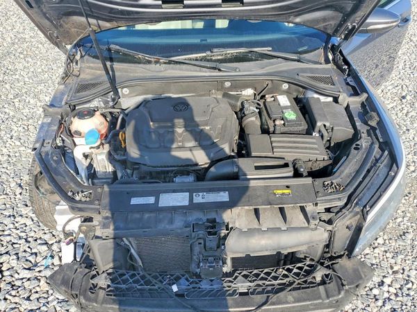 2018 VOLKSWAGEN PASSAT