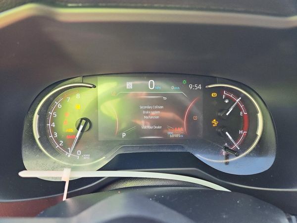 2024 TOYOTA RAV4 LE