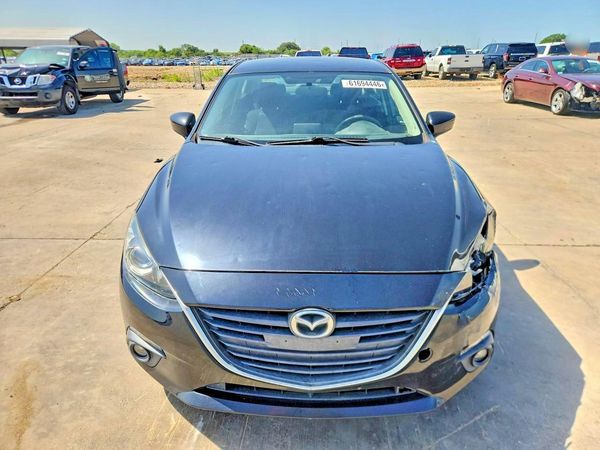 2015 MAZDA 3 Touring/GS