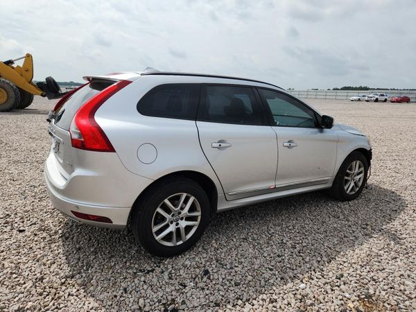 2017 VOLVO XC60