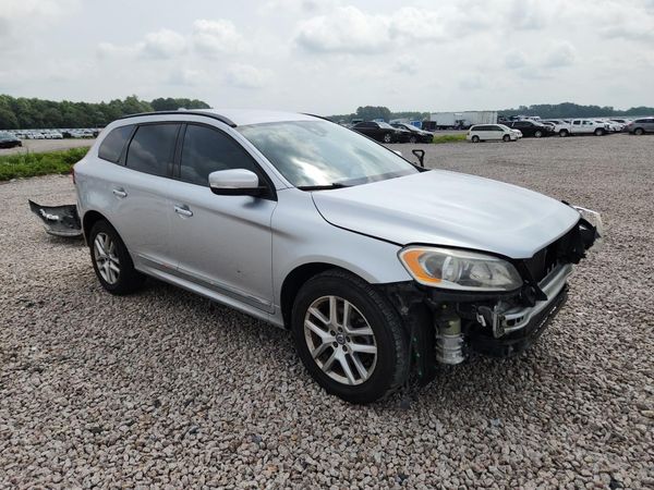 2017 VOLVO XC60