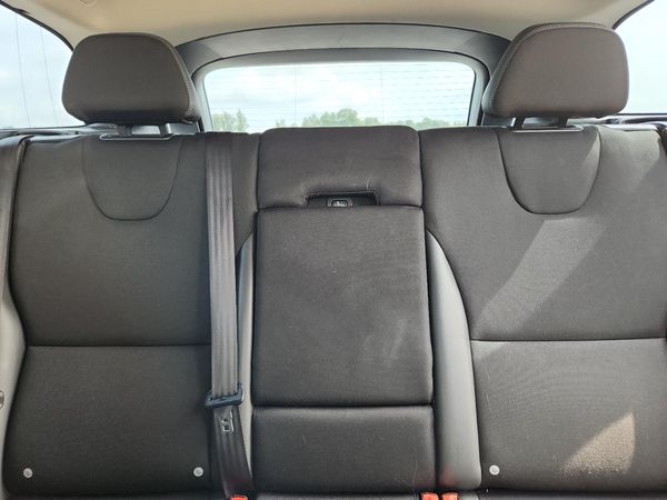 2017 VOLVO XC60