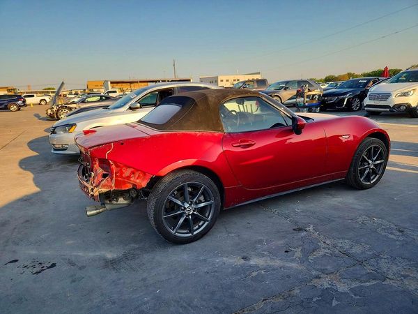 2017 MAZDA MX-5 MIATA Grand Touring