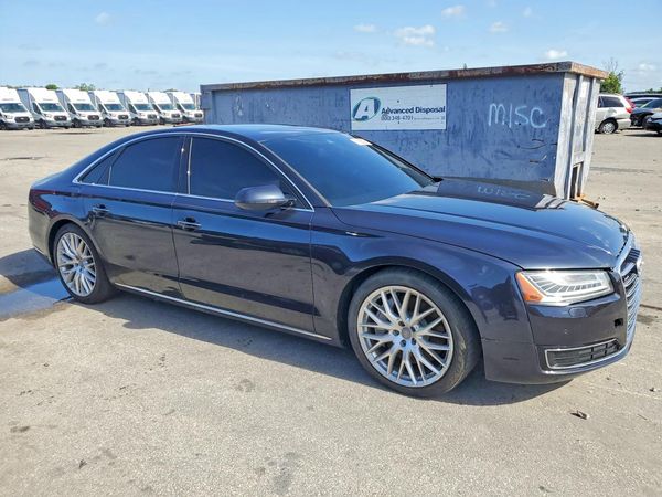 2015 AUDI A8
