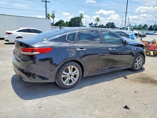 2017 KIA OPTIMA