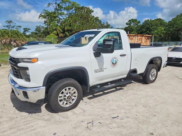 2024 CHEVROLET SILVERADO Work Truck — Front 3/4