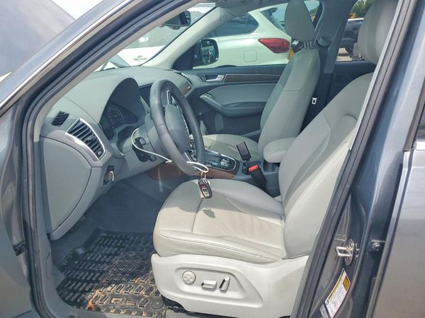 2014 AUDI Q5 Premium Plus
