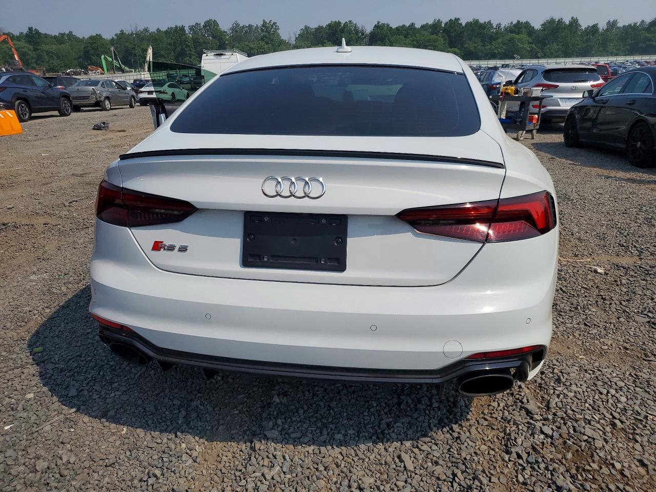 2019 AUDI RS5 quattro