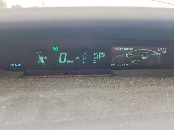 2015 TOYOTA PRIUS