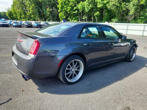 2018 CHRYSLER 300