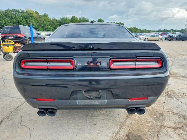 2017 DODGE CHALLENGER