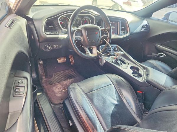 2017 DODGE CHALLENGER