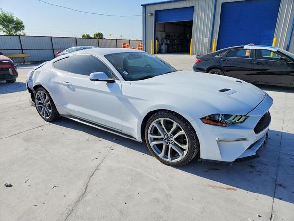 2022 FORD MUSTANG I4 Coupe