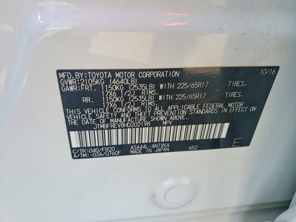 2017 TOYOTA RAV4 LE