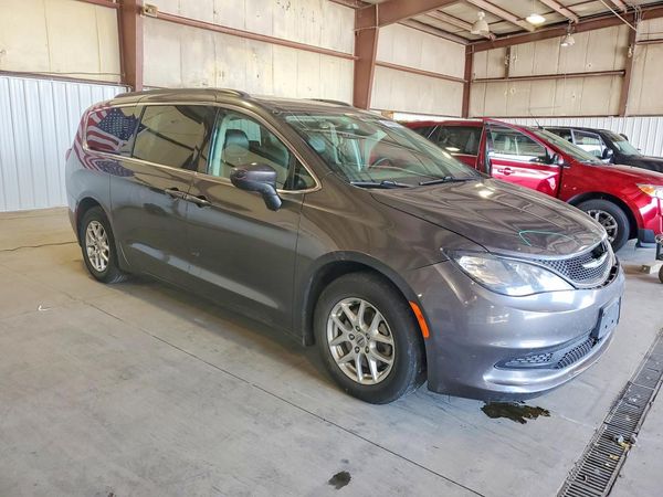 2021 CHRYSLER VOYAGER LXI