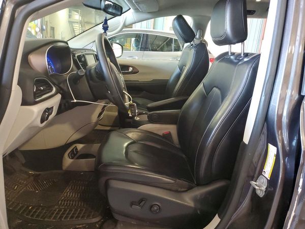 2021 CHRYSLER VOYAGER LXI