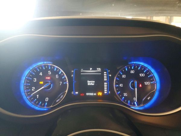 2021 CHRYSLER VOYAGER LXI