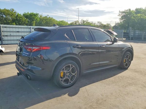 2018 ALFA ROMEO STELVIO AWD