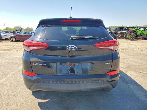 2016 HYUNDAI TUCSON