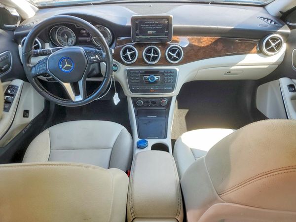 2015 MERCEDES-BENZ GLA GLA250 4-MATIC