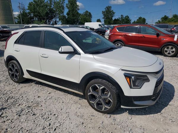 2023 KIA NIRO EX