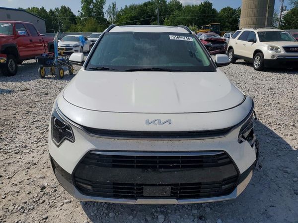2023 KIA NIRO EX