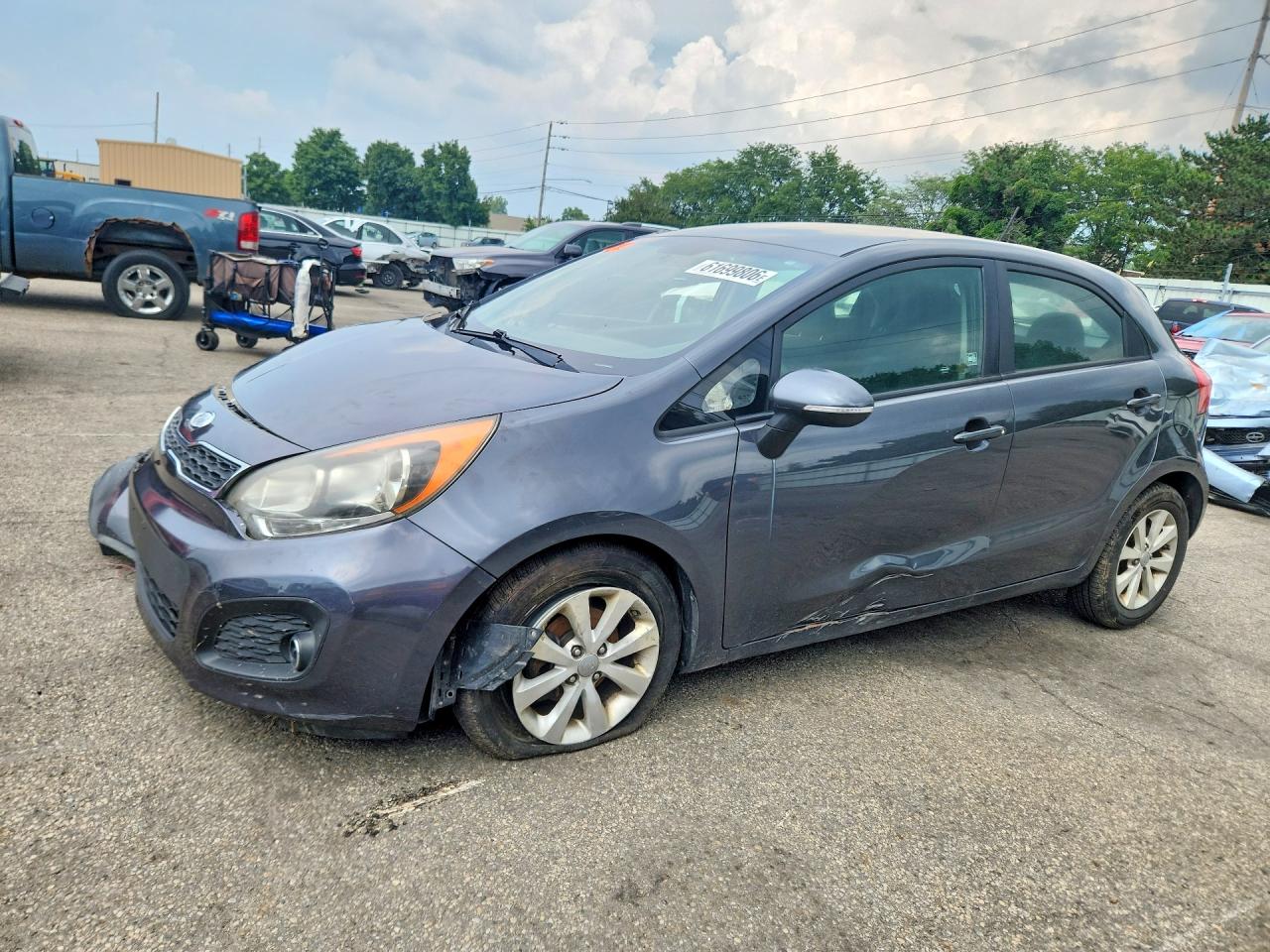 2013 KIA RIO 5-DOOR EX / SX