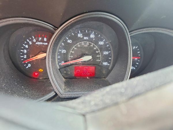 2013 KIA RIO 5-DOOR EX / SX