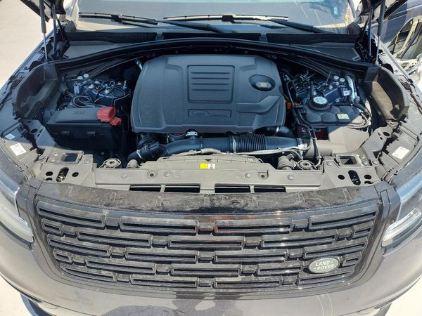 2026 LAND ROVER RANGE ROVER VELAR P250 Dynamic SE