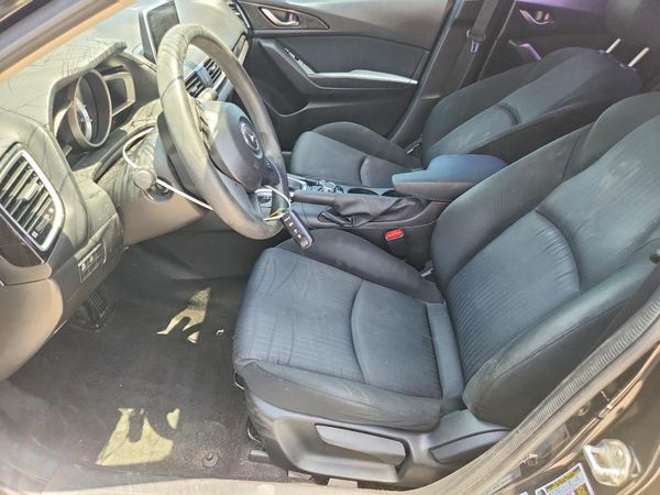 2015 MAZDA 3 Sport/GX
