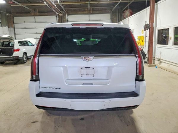 2017 CADILLAC ESCALADE Premium Luxury