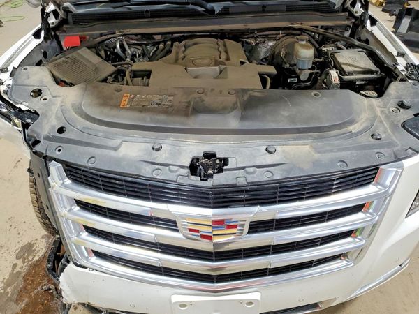 2017 CADILLAC ESCALADE Premium Luxury