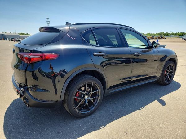 2019 ALFA ROMEO STELVIO