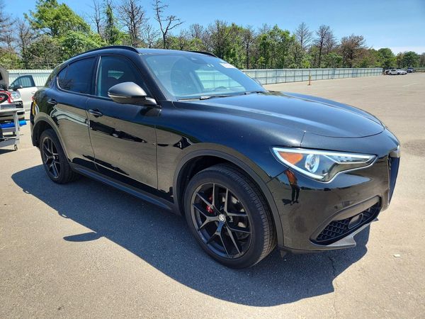 2019 ALFA ROMEO STELVIO