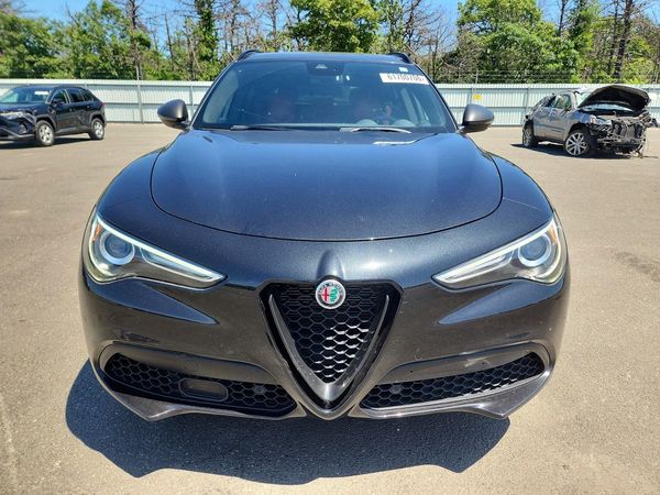 2019 ALFA ROMEO STELVIO
