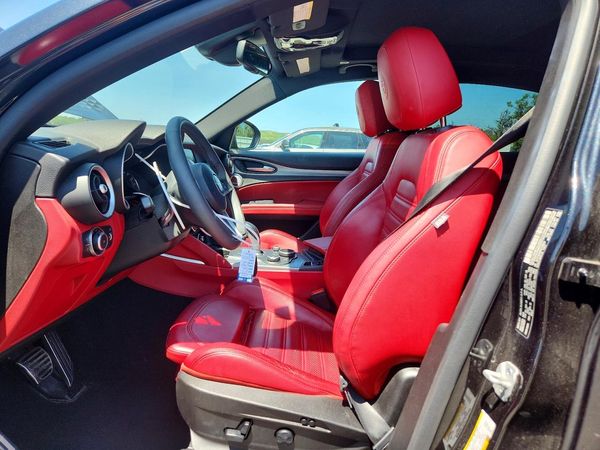 2019 ALFA ROMEO STELVIO