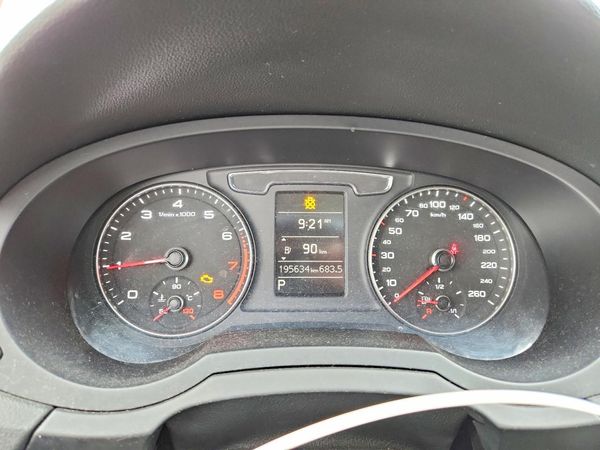 2016 AUDI Q3
