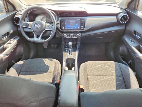 2024 NISSAN KICKS