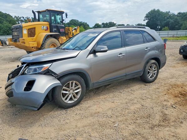 2014 KIA SORENTO Base/ LX