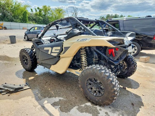 2022 CAN-AM MAVERICK X3