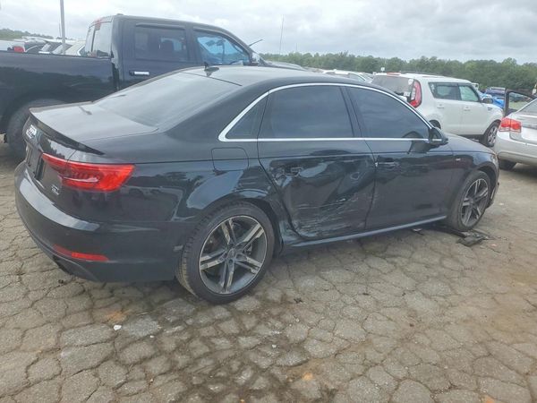 2017 AUDI A4 quattro Premium Plus